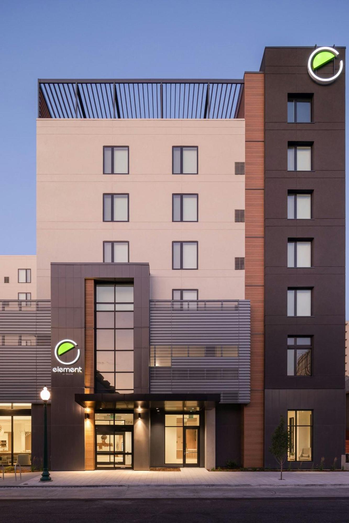 Element Denver Downtown East Экстерьер фото